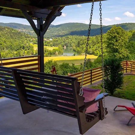 Holiday home Pet Friendly In With Sauna *