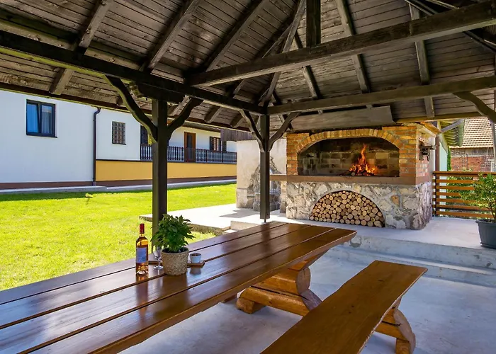 Dom wakacyjny Pet Friendly In Severin na Kupi